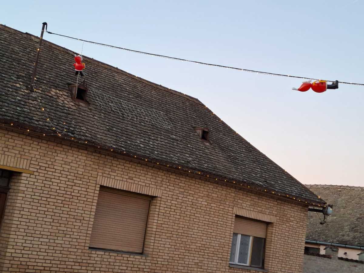 Apatin  Deda Mrazovi