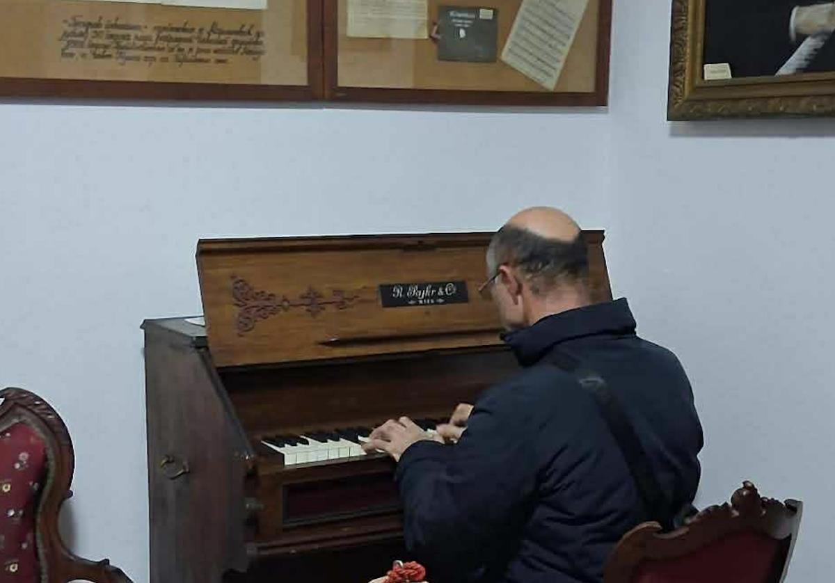 Sveta Srbija Krf Krfljani (4).png