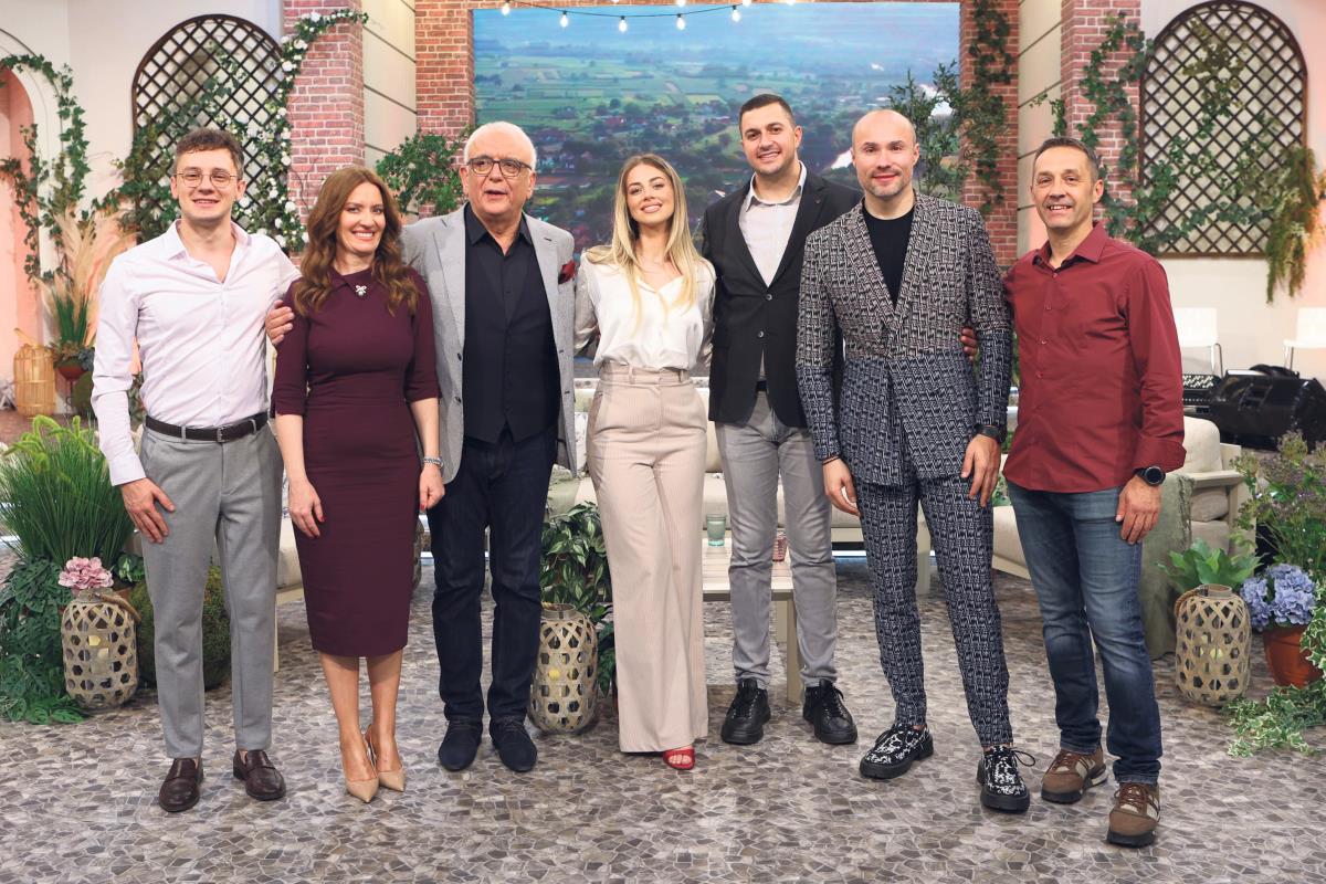 1801 boba nikolic (4).jpg