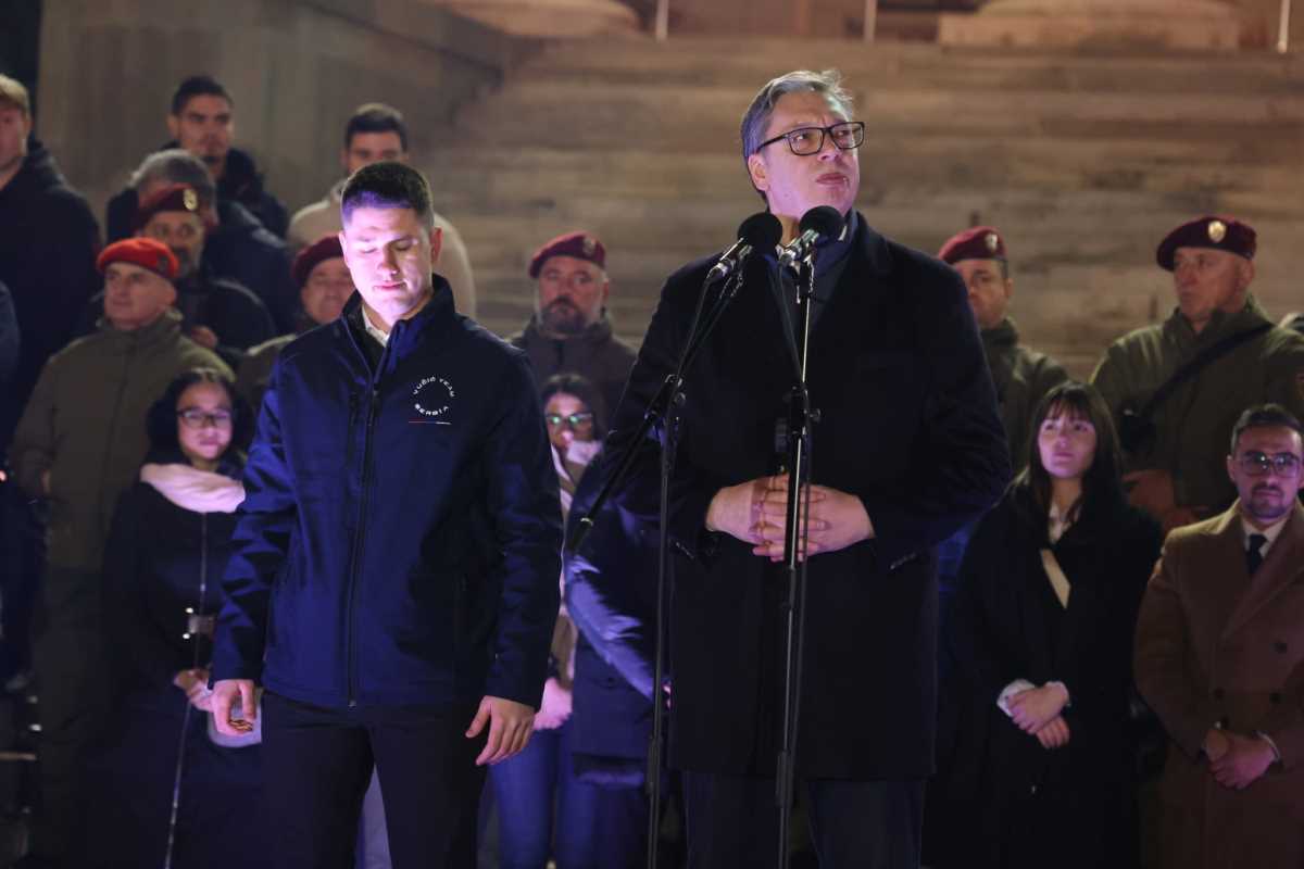 Uklanjanje ćacilenda Ćacilend Aleksandar Vučić (8).jpeg