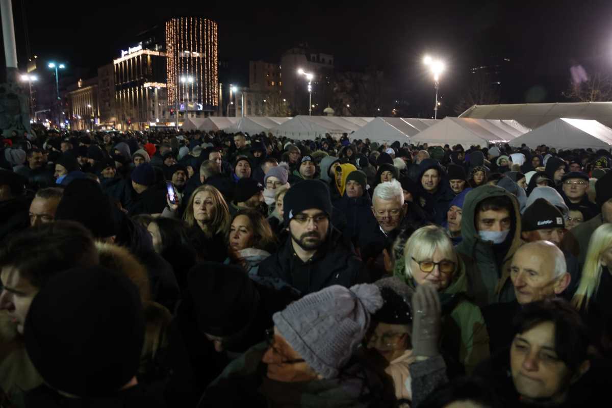 Uklanjanje ćacilenda Ćacilend Aleksandar Vučić (17).jpeg