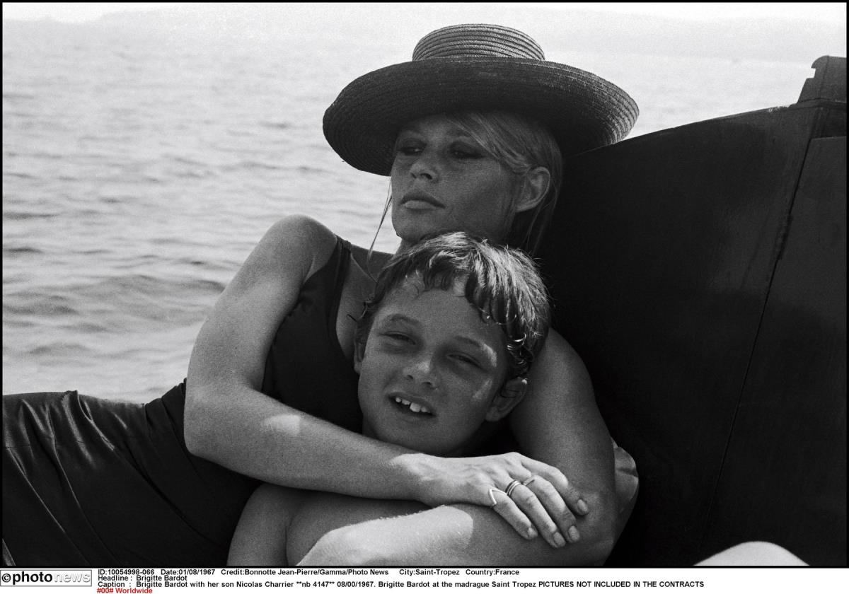 Brižit Bardo i njen sin Nikola-Žak Šarije