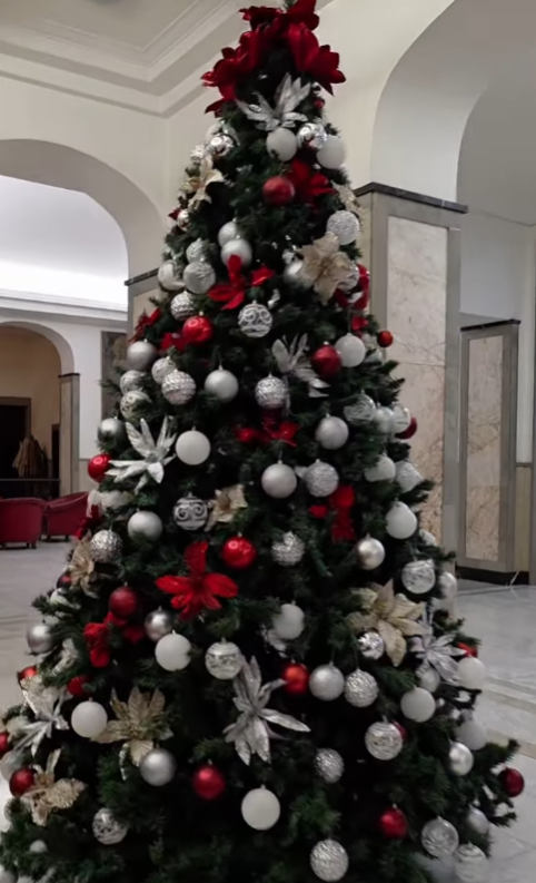 Aleksandar Vučić (2).png