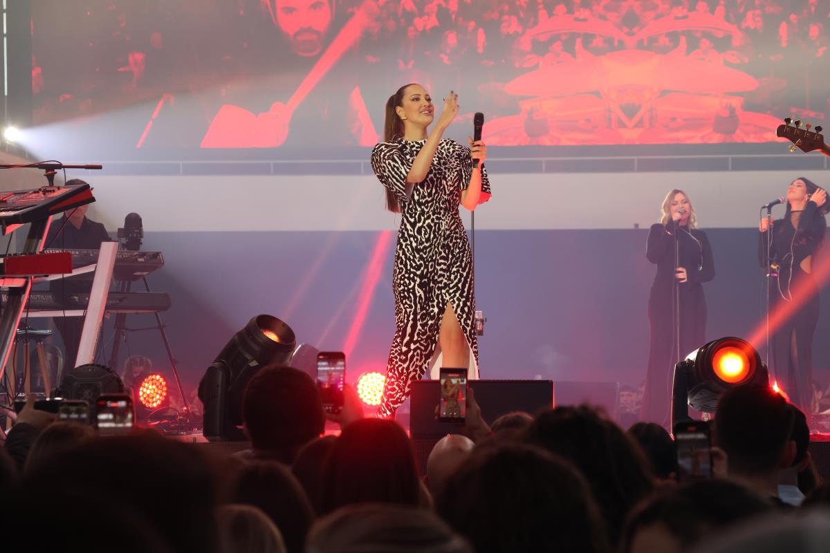 Aleksandra Prijović - ZG Nova godina