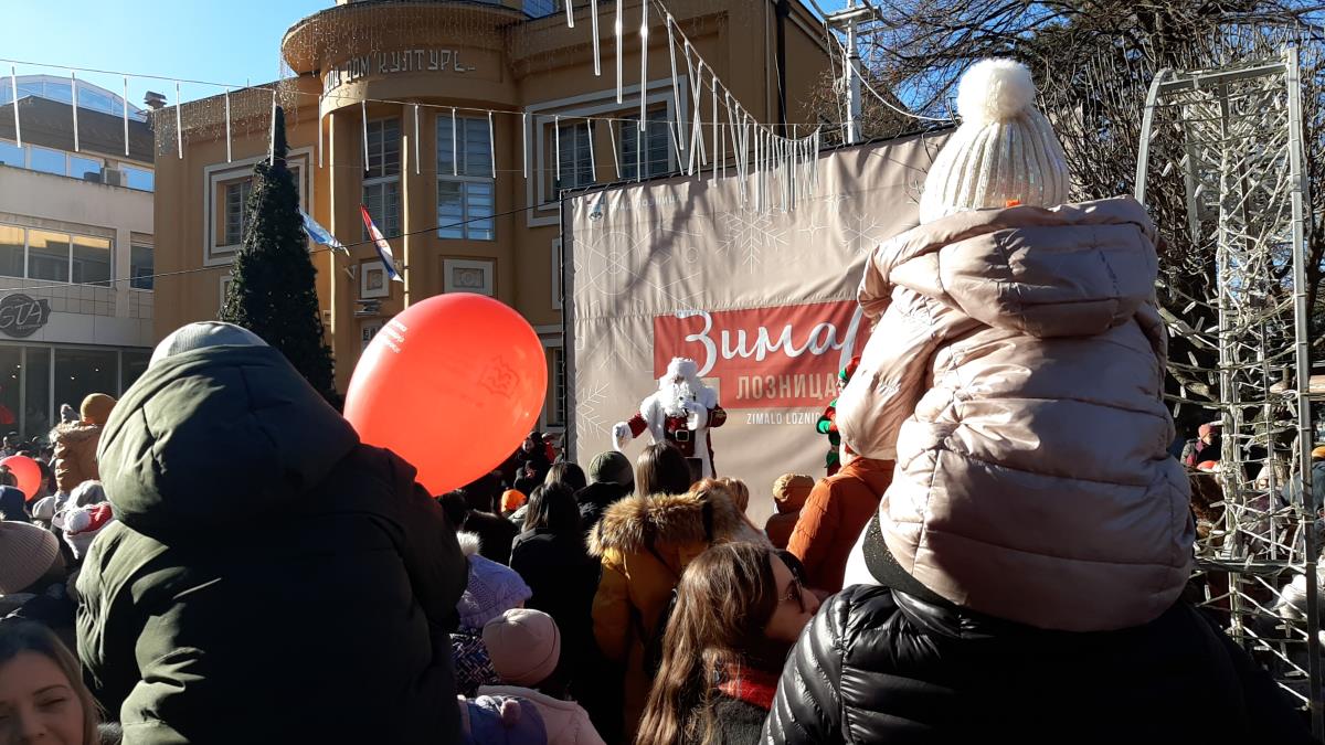 LOZNICA - Deda Mraz.jpg