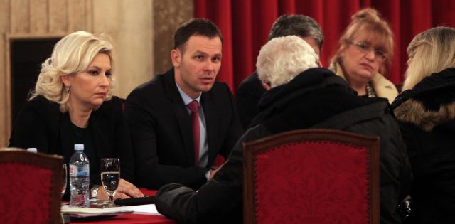 zorana-mihajlovicsinisa-mali-sastanak-skupstina-grada.jpg