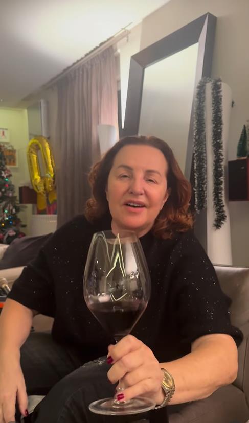 Ana Bekuta kod Čede Jovanovića i Aleksandra Kosa u stanu