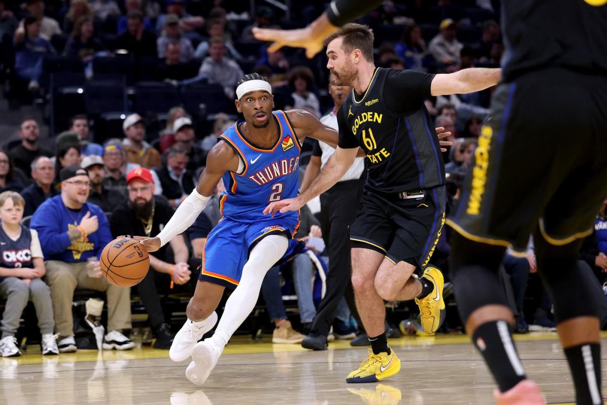 Šej Gildžes-Aleksander na meču Golden Stejt - Oklahoma