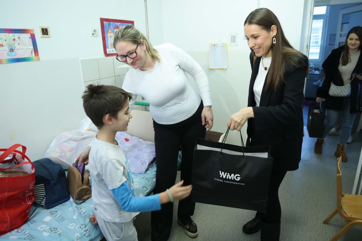 PHAL9423 (1) copy.jpg