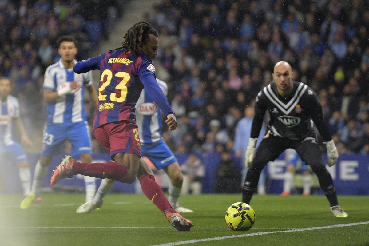 Marko Dmitrović, Espanjol, Primera