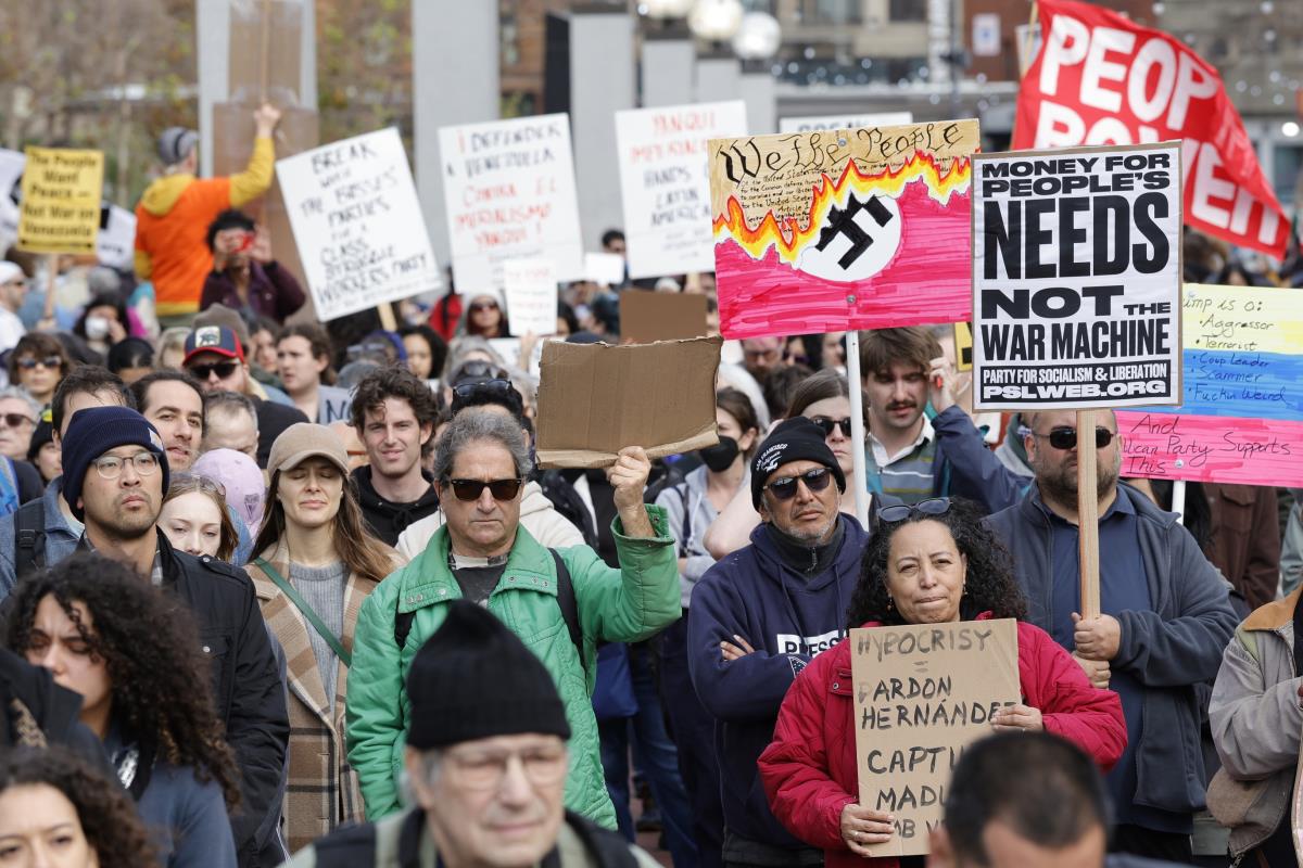 San Francisko EPA John G Mabanglo.jpg