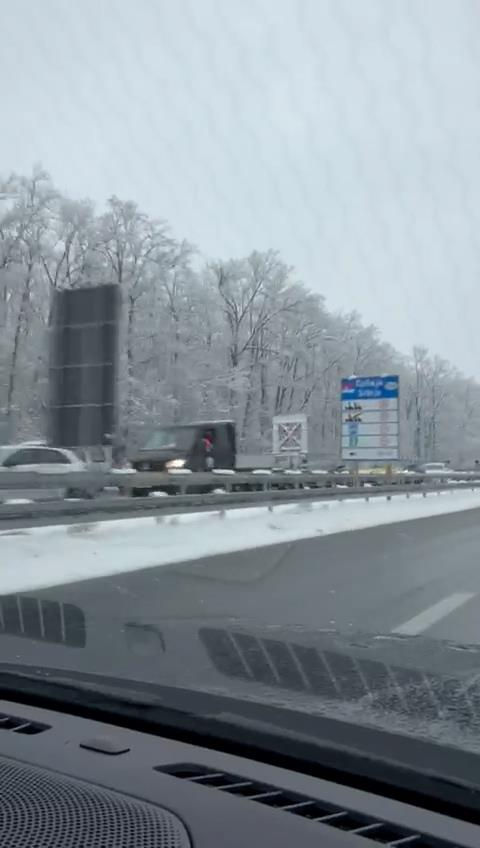 WhatsApp Video 2026-01-04 at 14.17.34.mp4.00_00_12_11.Still004.jpg