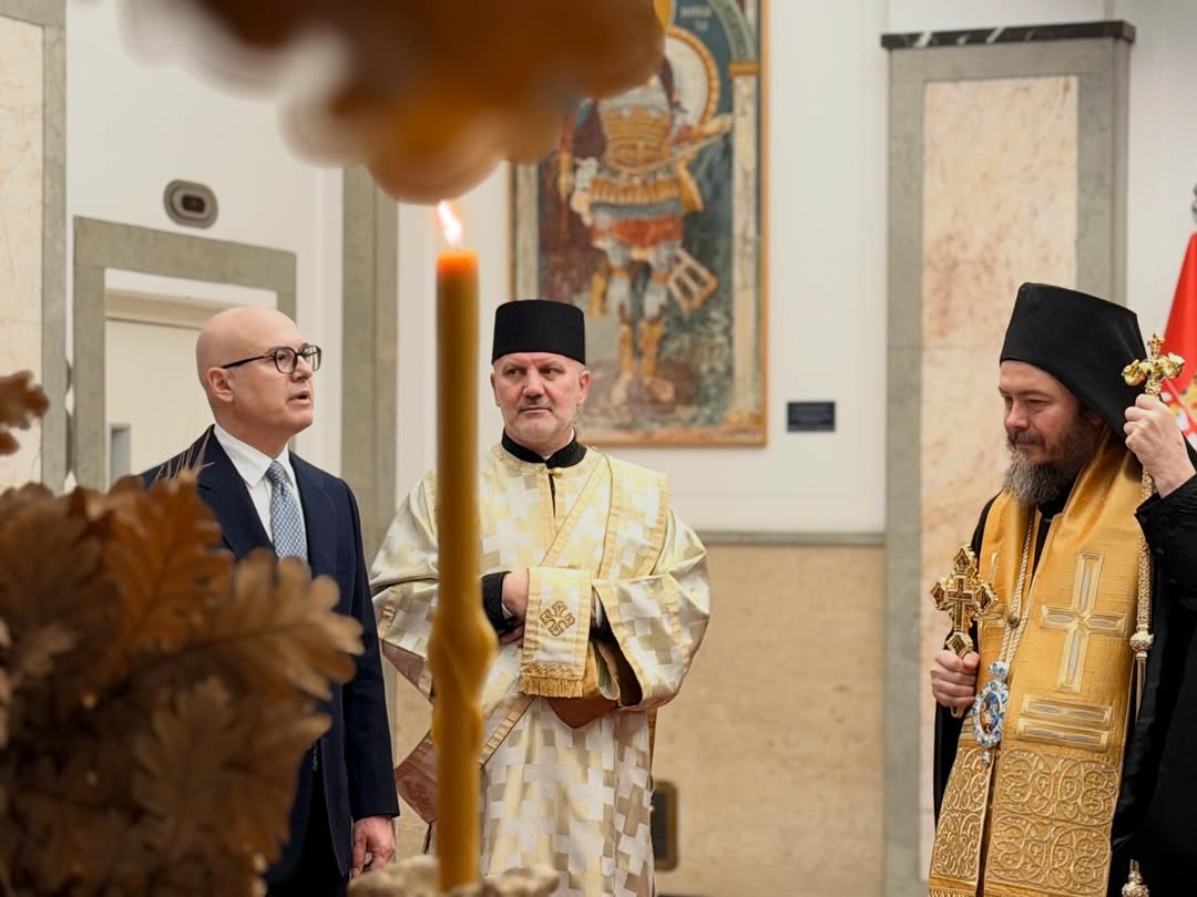 Нека нас радост Божића ојача и буде нам инспирација за даље очување мира, толеранције и братске  (8).jpg