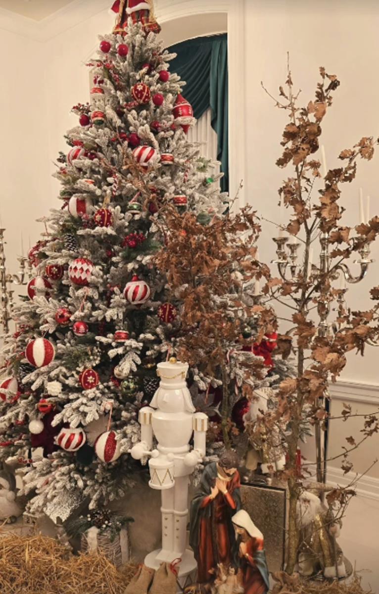 Dragana Mirković proslavlja Badnje veče