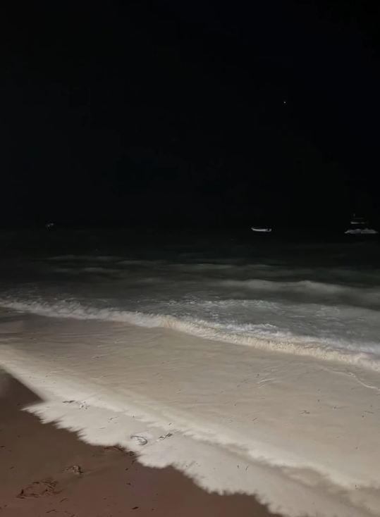 Sergej Trifunović sa Isidorom u Zanzibaru