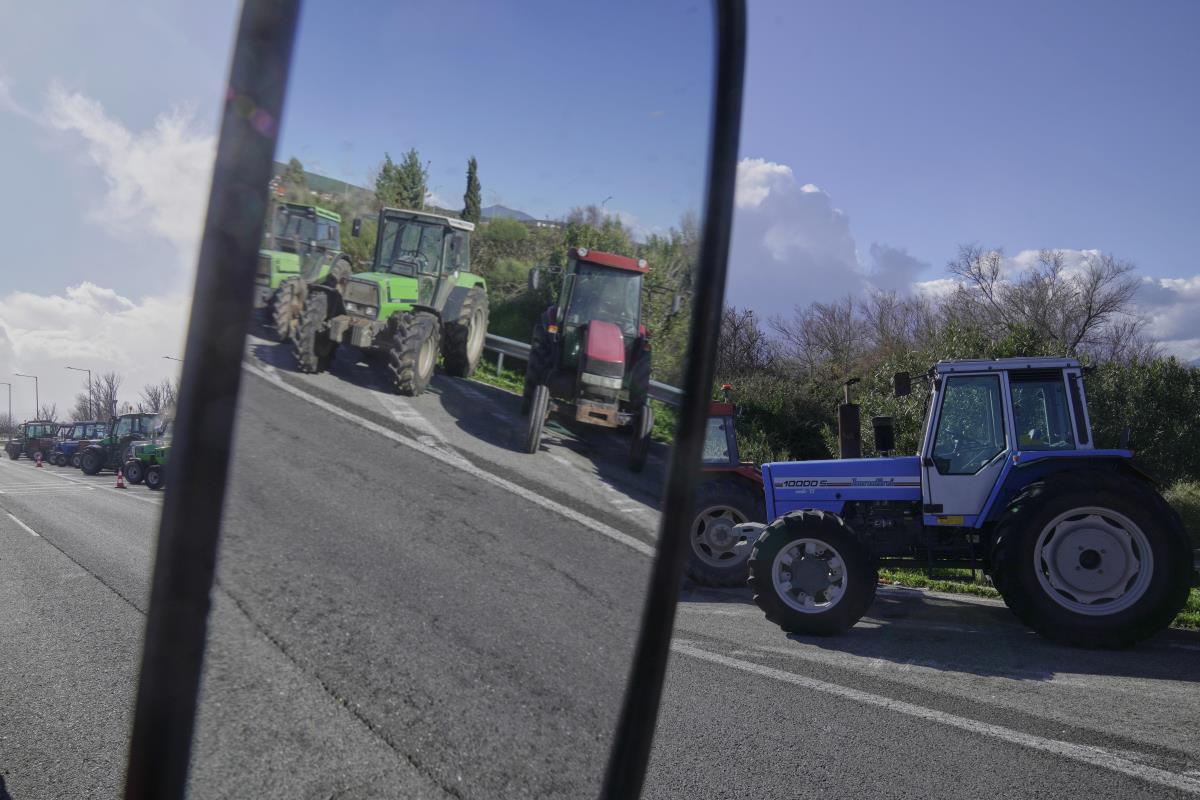 maja07 AP Thanassis Stavrakis copy.jpg