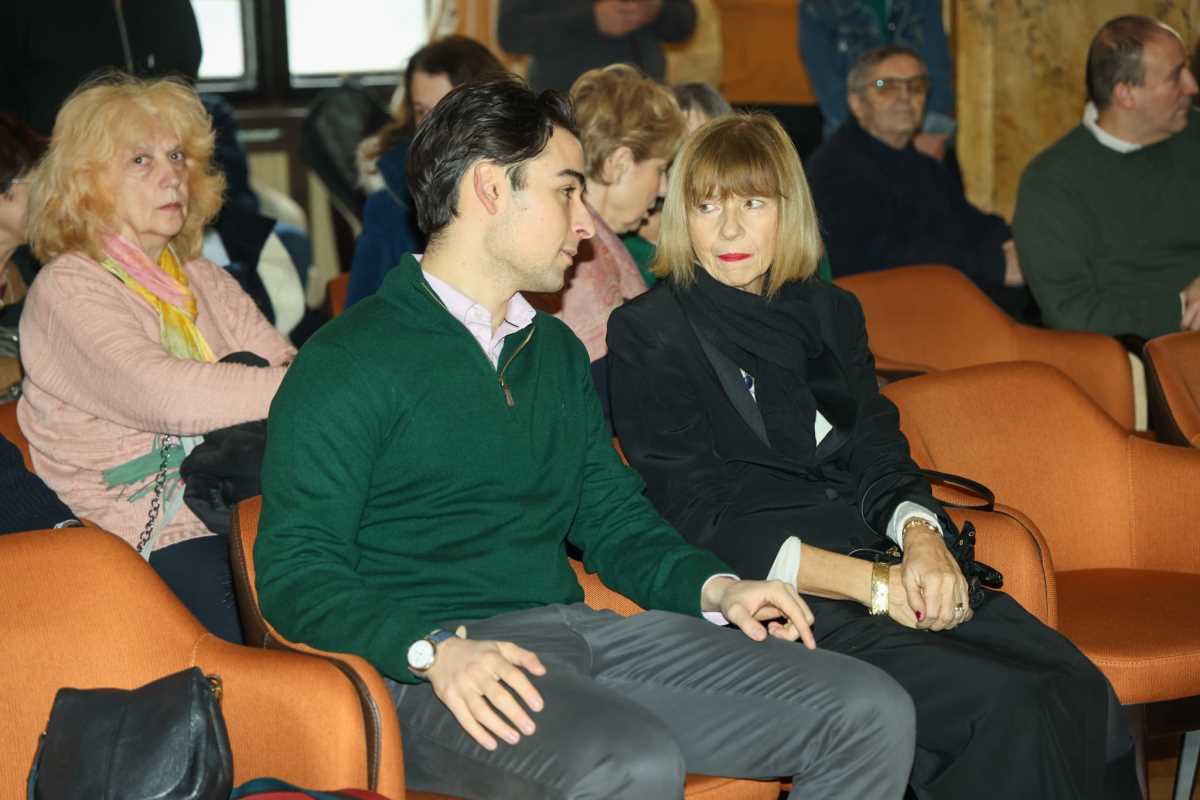 Komemoracija Dejan Đurović, glumac i spiker (15).jpeg