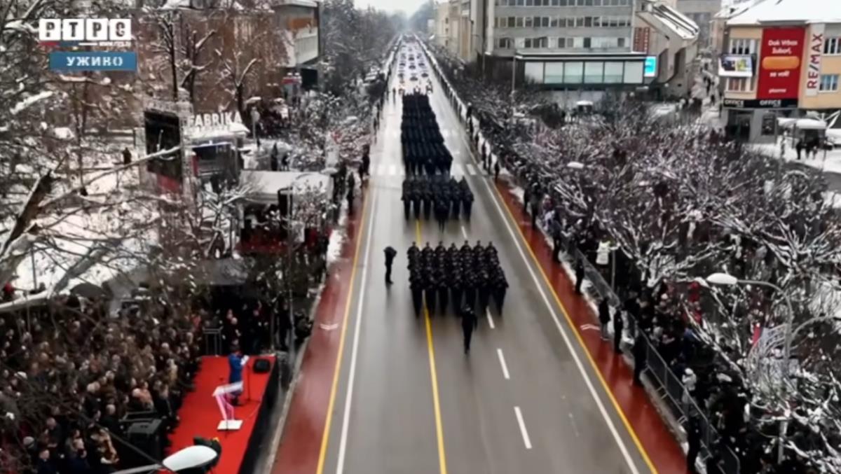 Dan Republike Srpske, svečani defile u Banjaluci