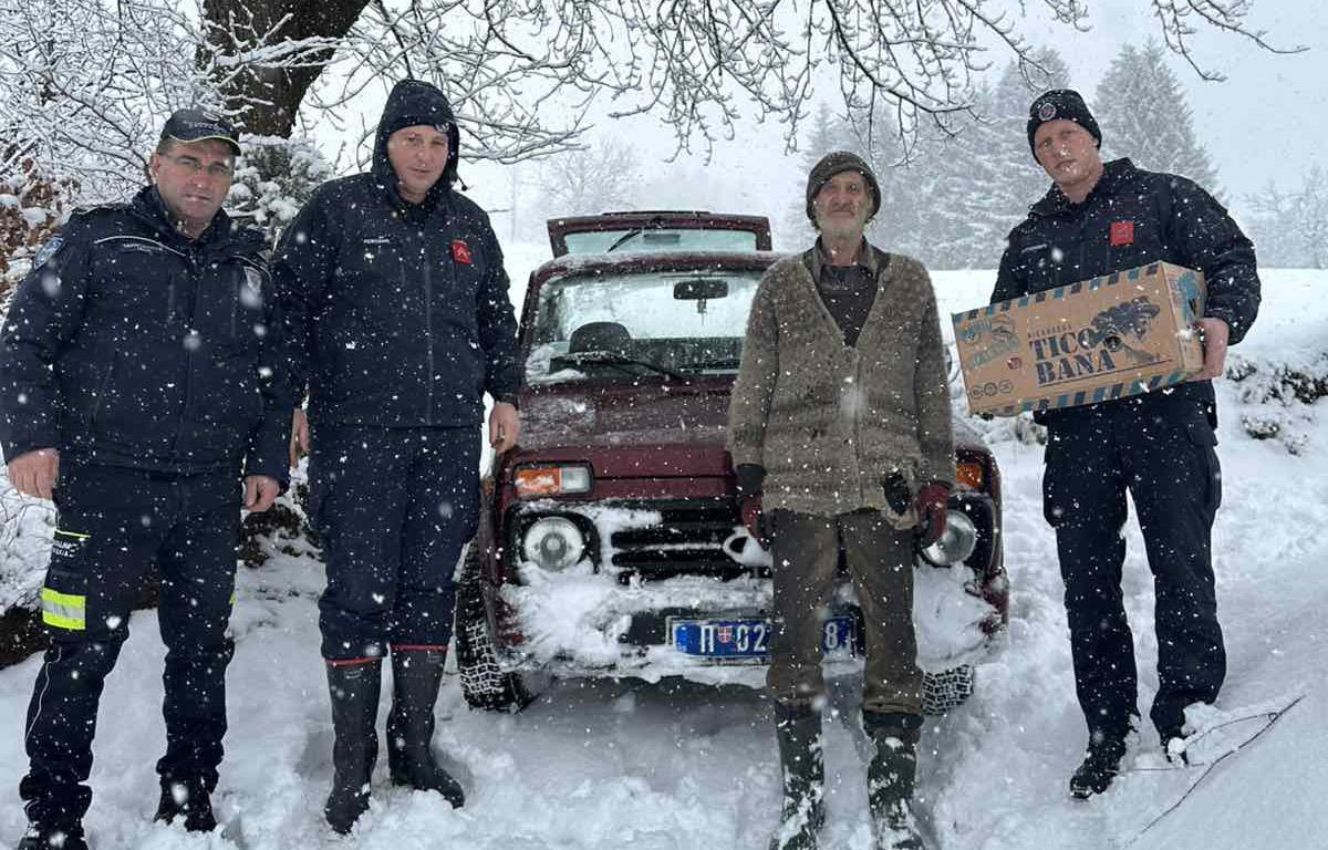 vanredna situacija MUP sneg (5).jpg