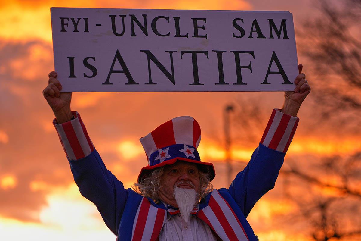 Protest Amerika USA ICE Ubistvo žene  (2).jpg