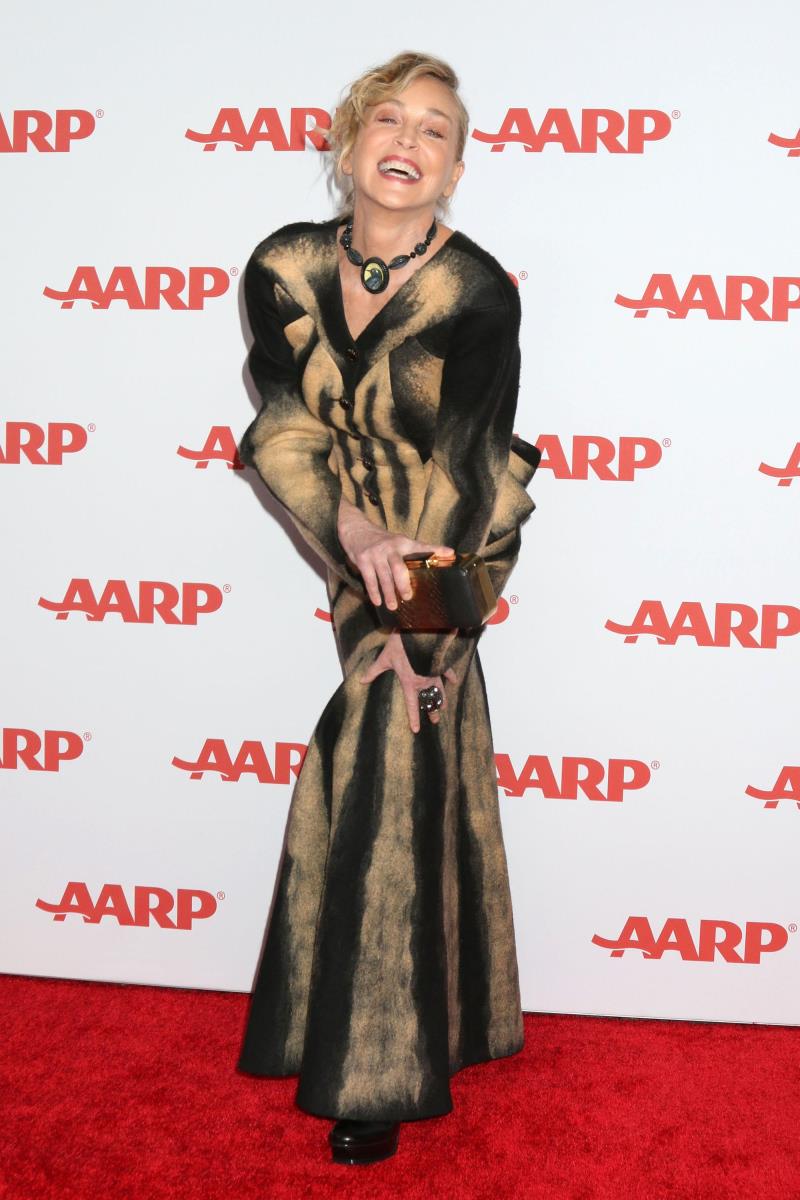 Šeron Stoun, Grownups Awards 2026