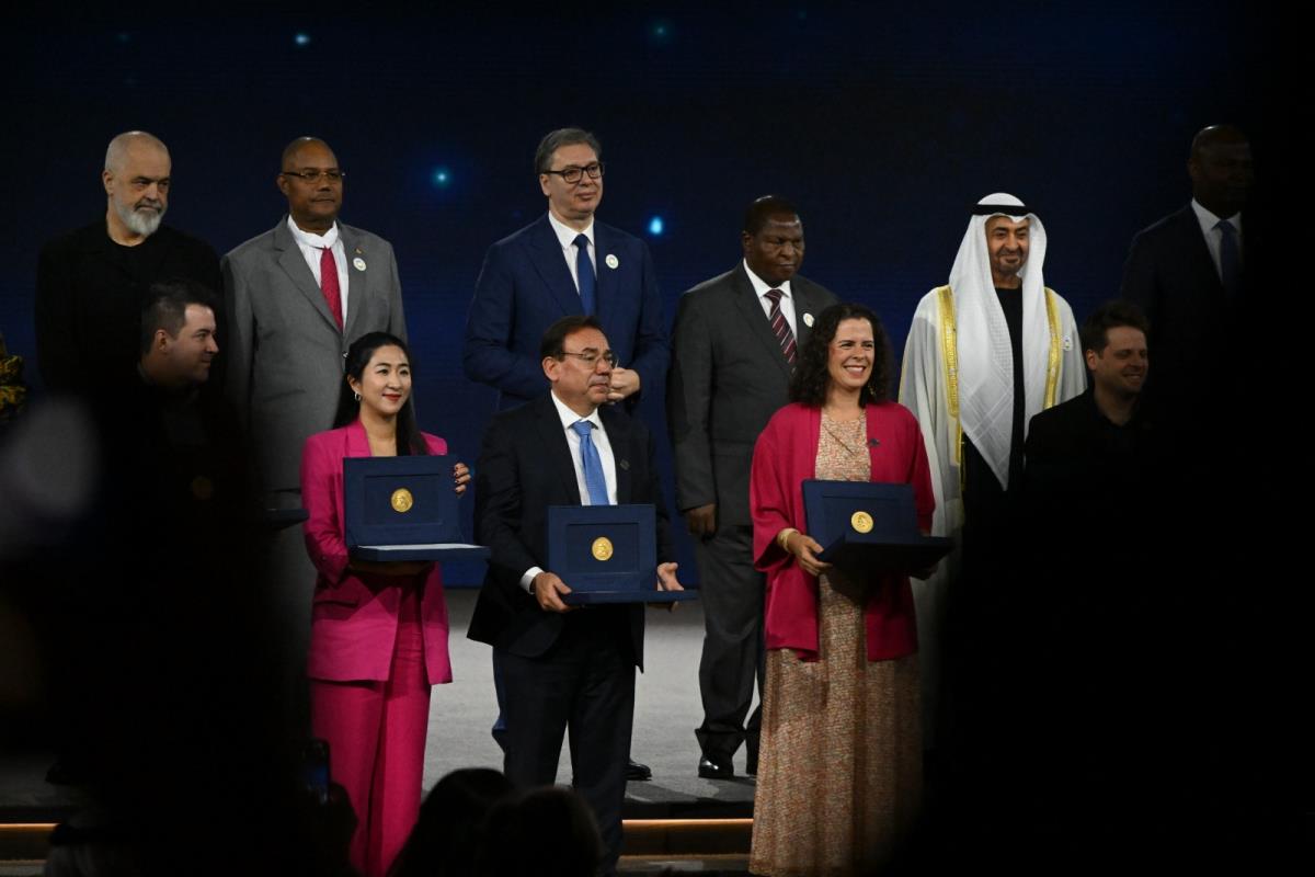 Aleksandar Vučić  Abu Dabi (30).jpeg