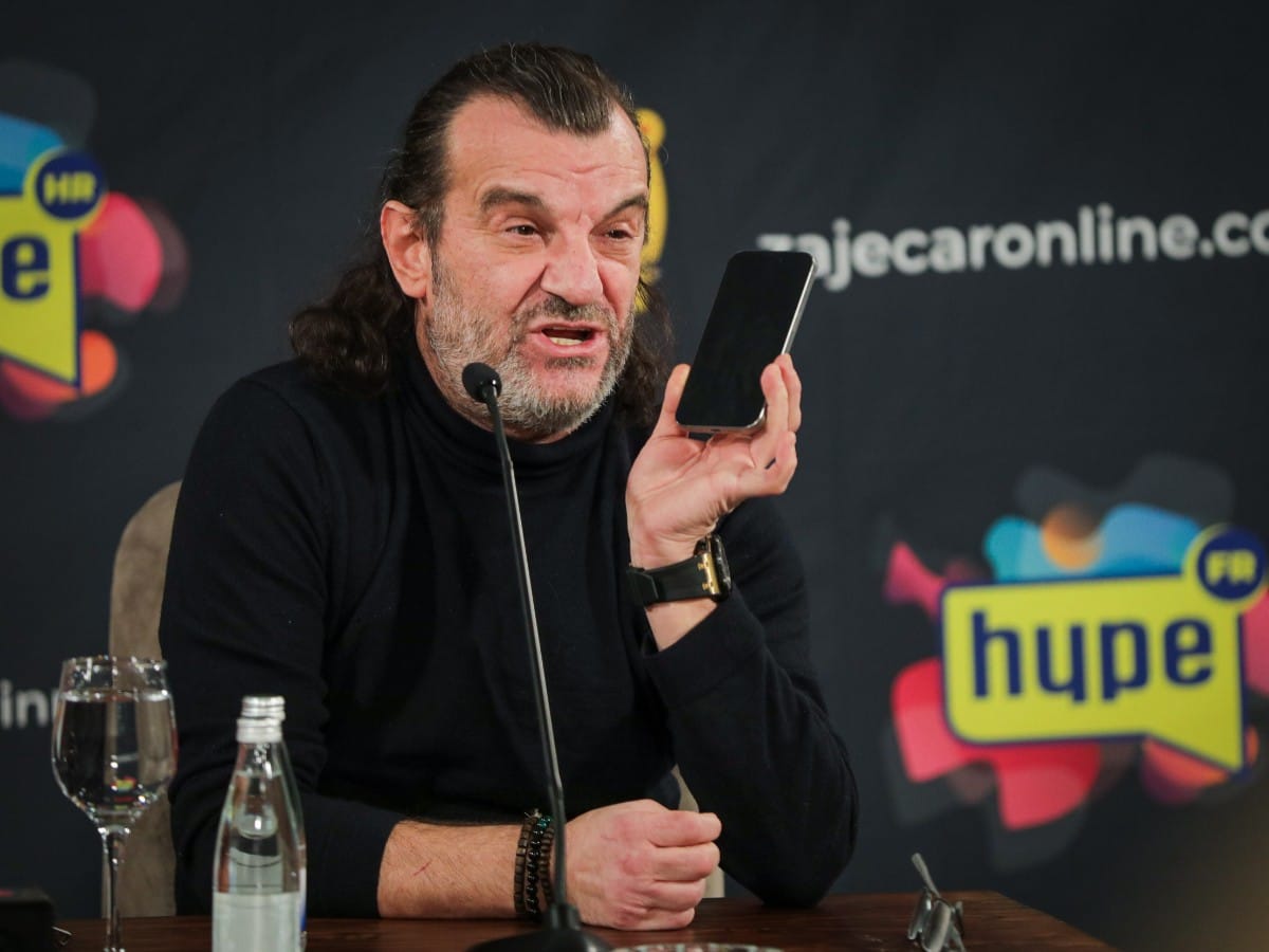 konferencija (2).jpeg