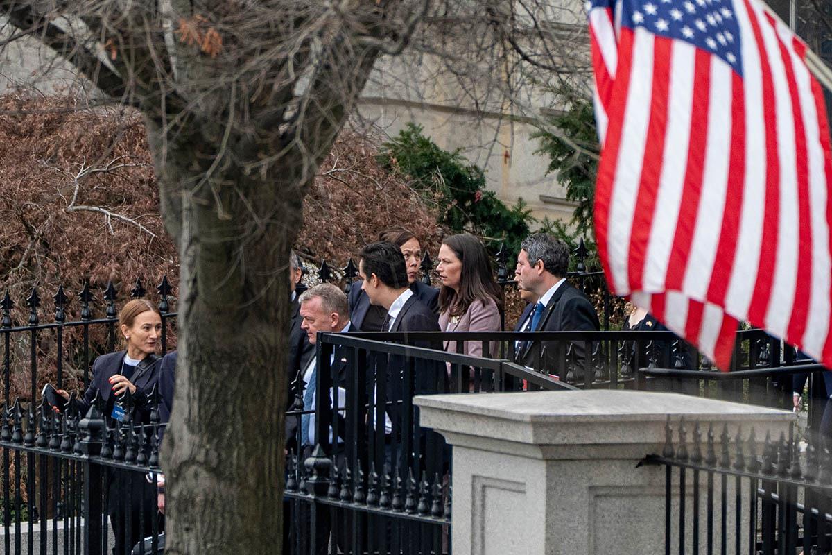 ana02 AP Alex Brandon.jpg