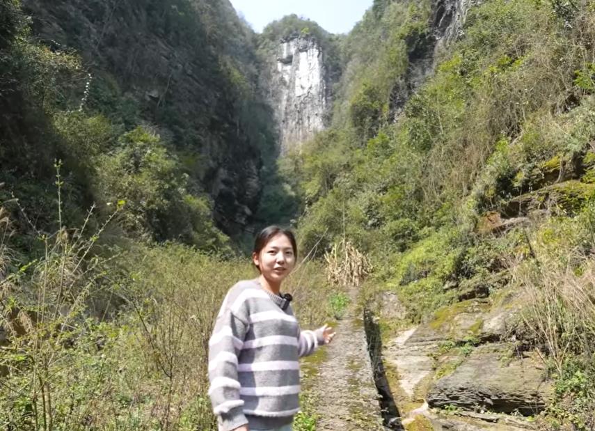 Kuća na planini u Kini - spolja