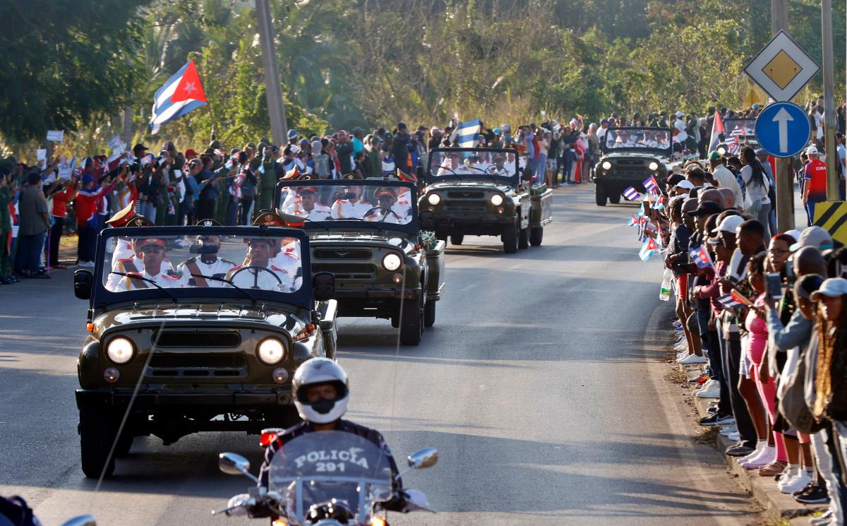 x02 AP Ernesto Mastrascusa.jpg