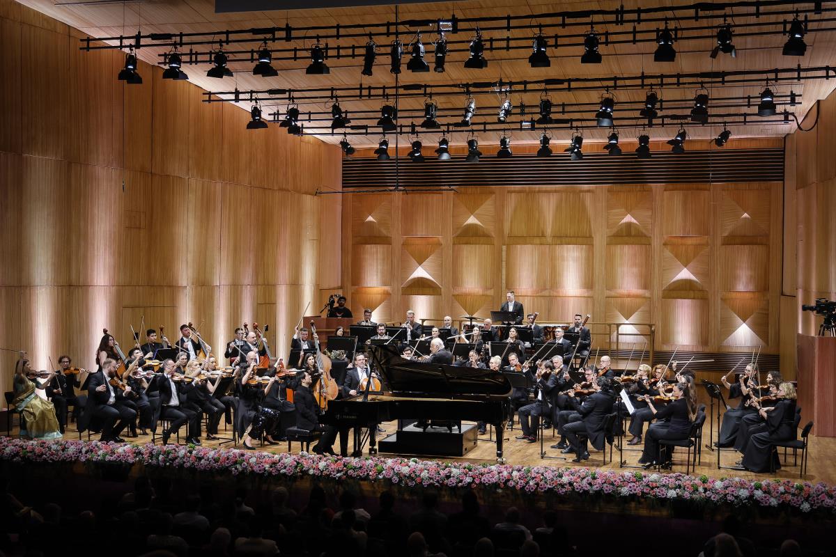 Lang lnag, BGf  Zubin Mehta, foto M.Djokovic.jpg