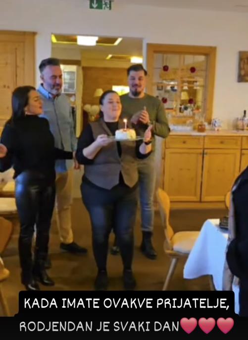 Dragana Mirković slavi rođendan