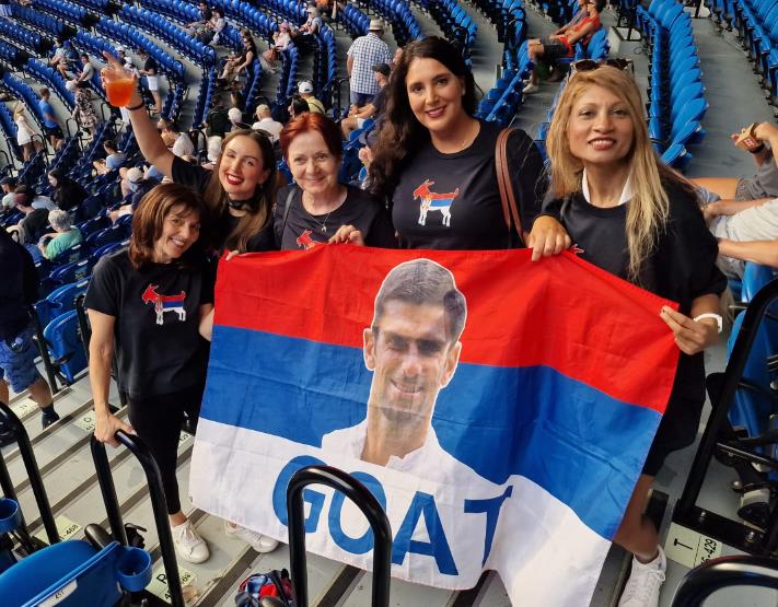 Novakovi navijači u Melburnu