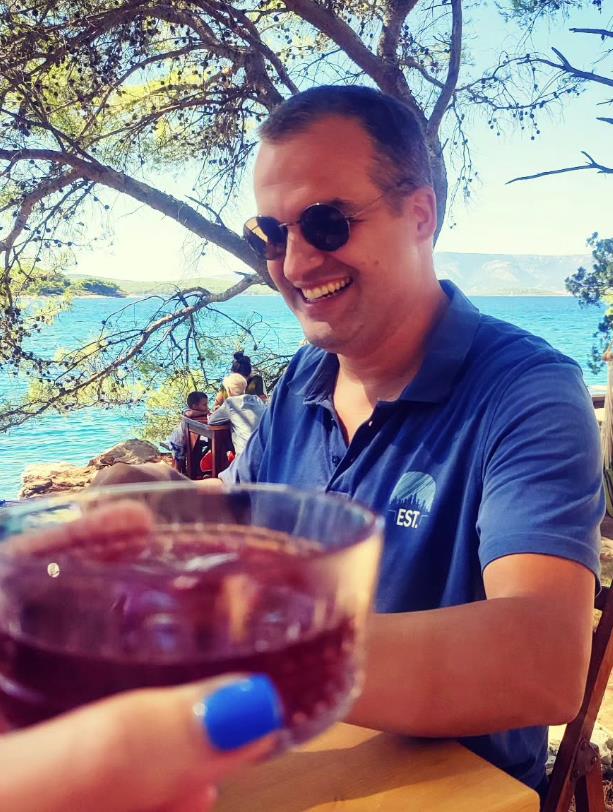 Sofija Juričan sa mužem (4).png