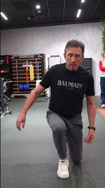 Žika Jakšić vežba