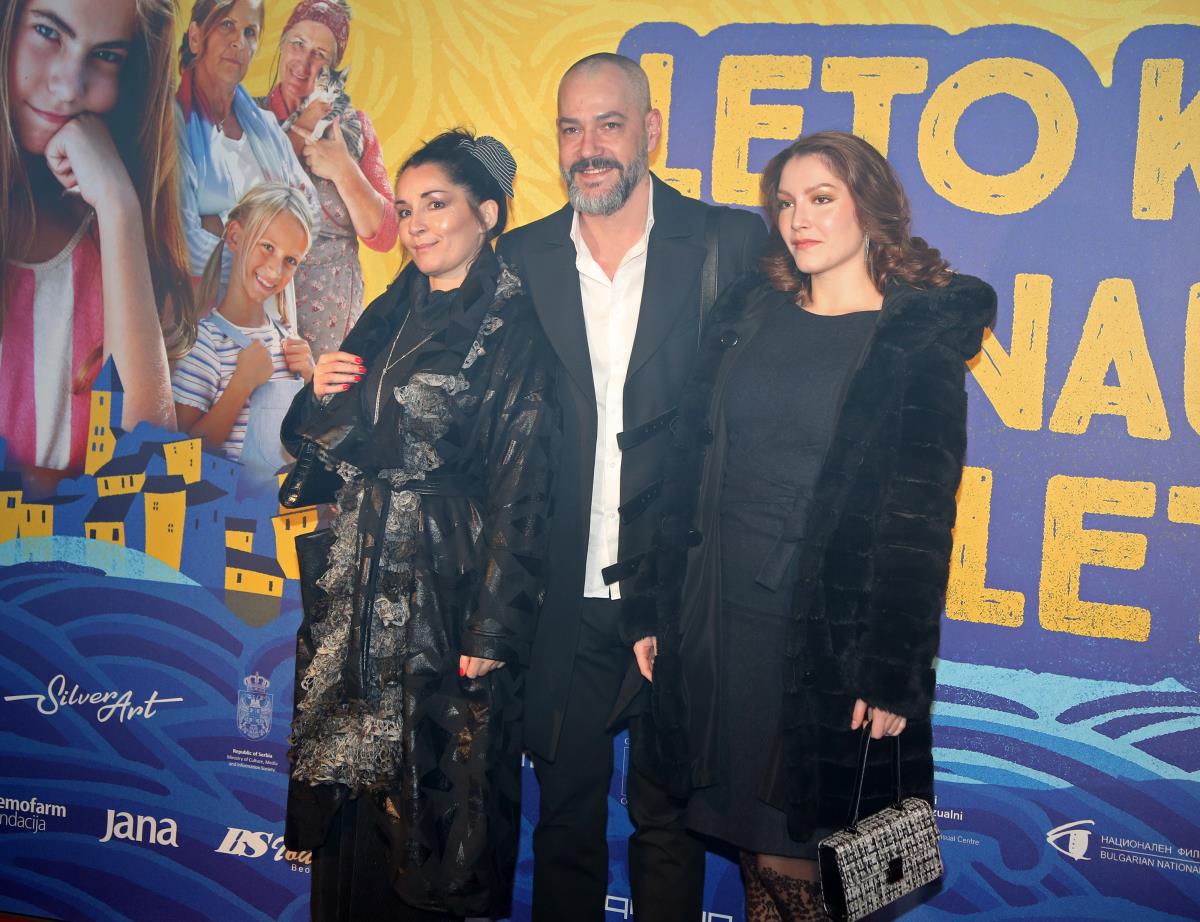 Marta, Nataša i Vasil Hadžimanov