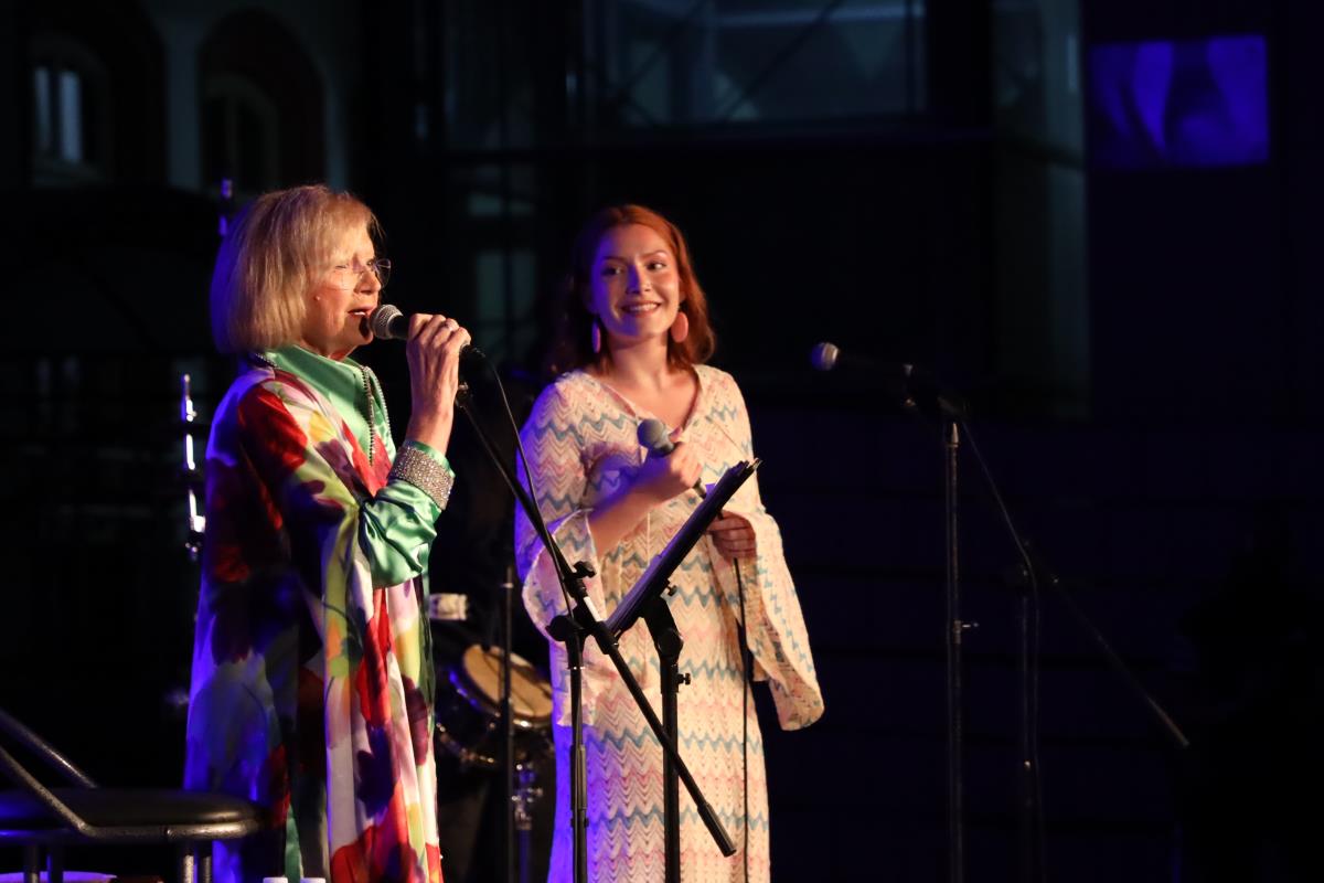 Marta Hadžimanov sa Biserom