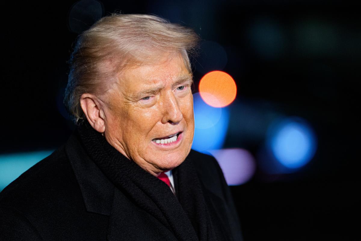 Trump02 EPA Aaron Schwartz  Pool.jpg