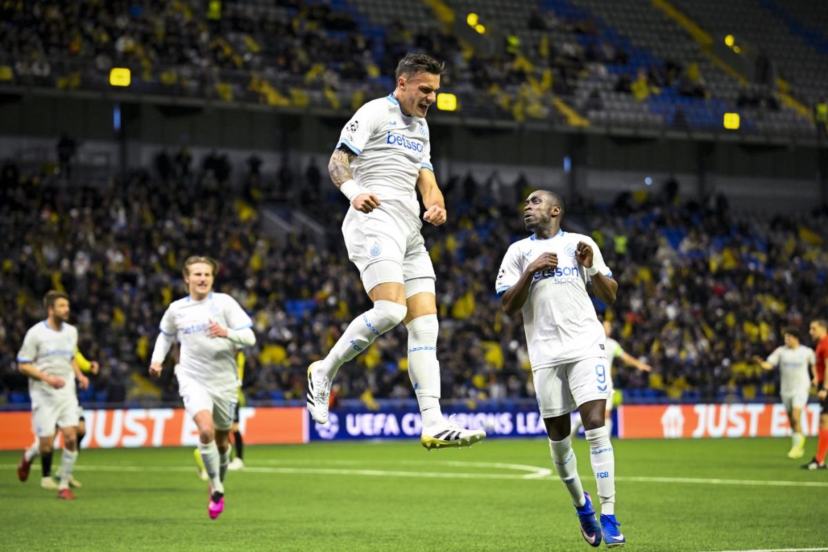 Aleksandar Stanković na meču Kairat - Klub Briž