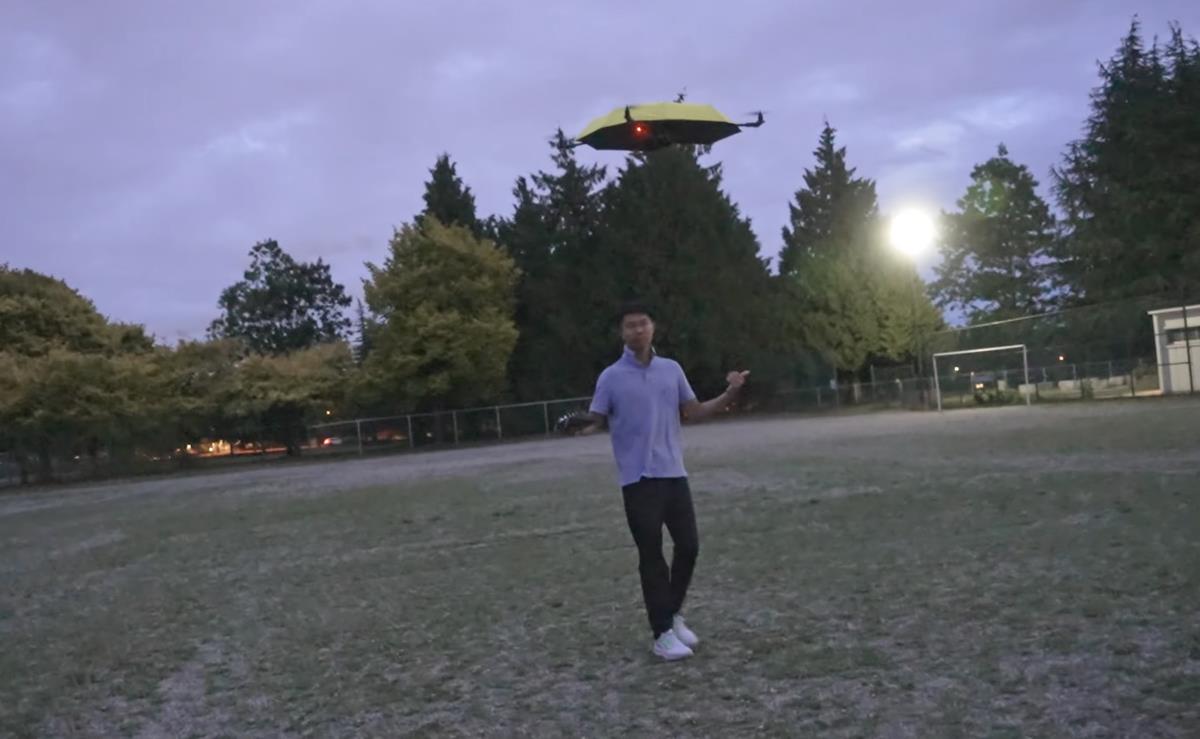 Jutjuber izmislio leteći kišobran