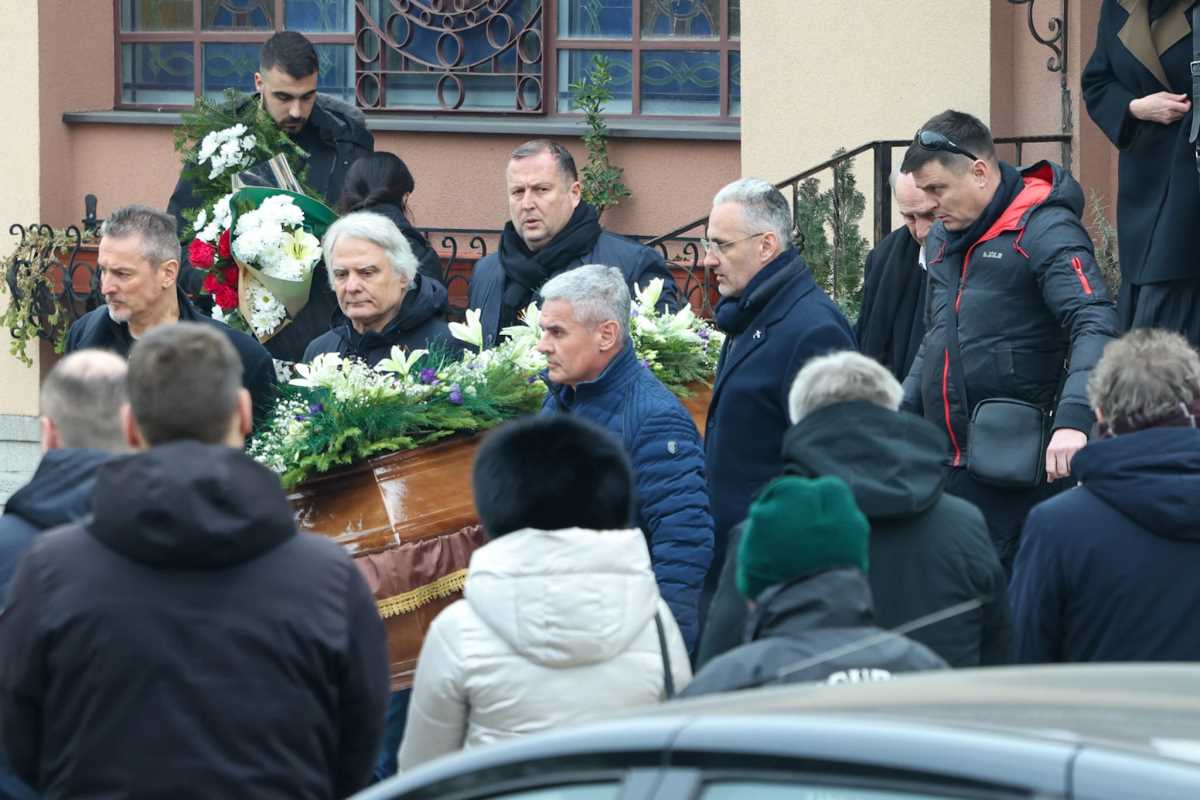 Miroslav Mika Aleksić sahrana (6).jpeg