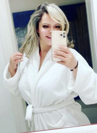 Žužu Vijeirvas, izbačena iz Vatikana zbog garderobe