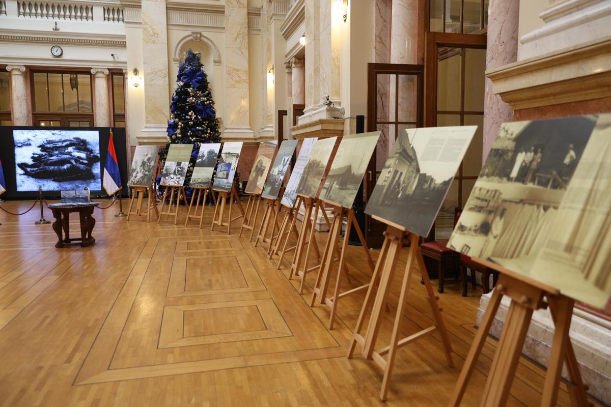 izložba Jasenovac Skupština Srbije (62).jpeg