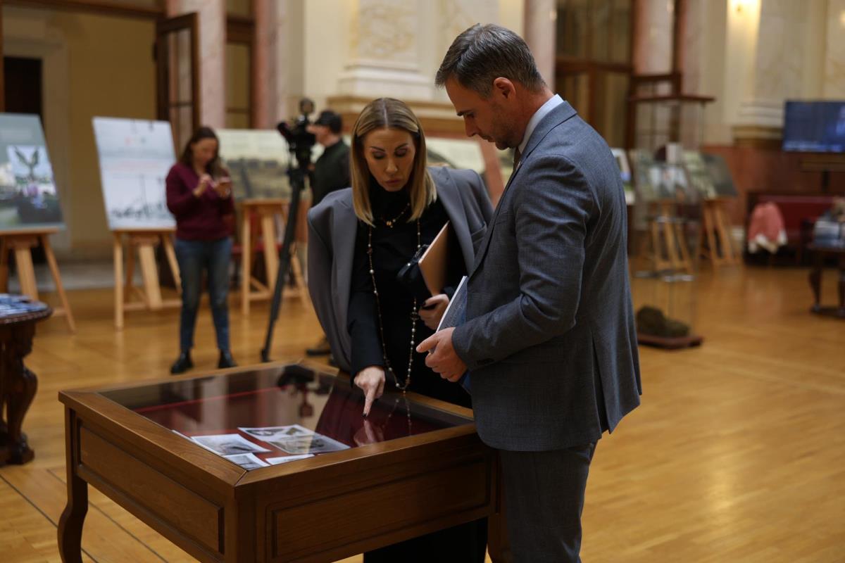 izložba Jasenovac Skupština Srbije (40).jpeg