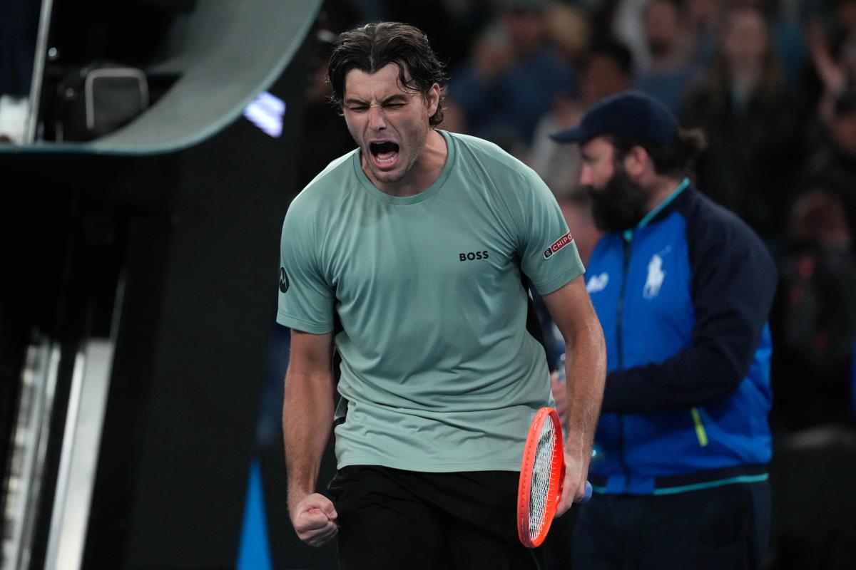 2803 AP Asanka Brendon Ratnayake.jpg