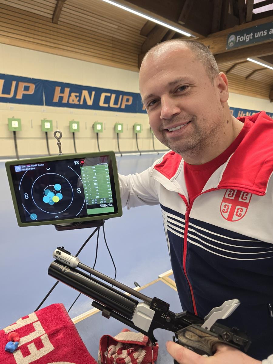 Damir_Mikec_foto_SSS (2).jpg