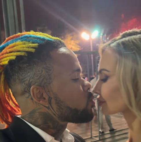 Džibri sa novom devojkom