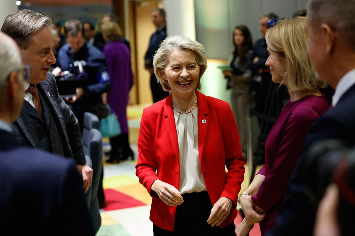 x01 AP Geert Vanden Wijngaert.jpg