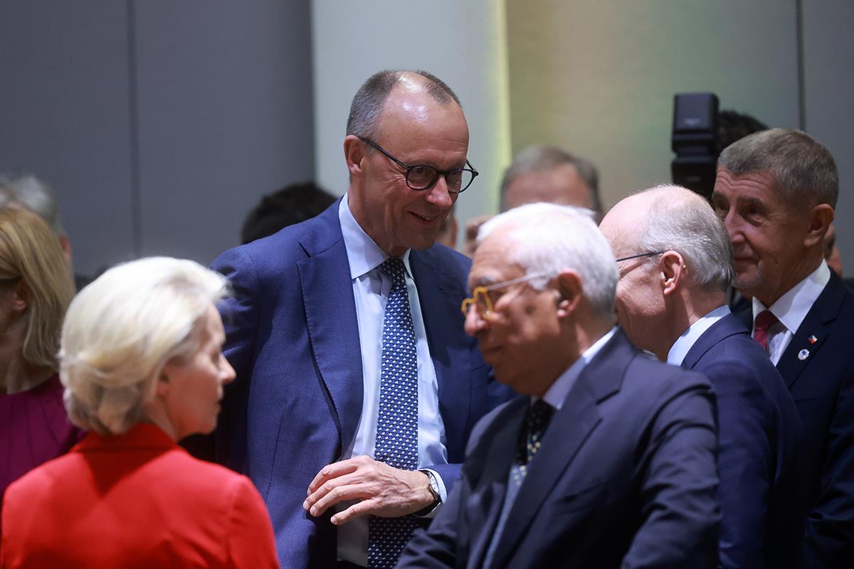 x12 EPA Olivier Hoslet.jpg