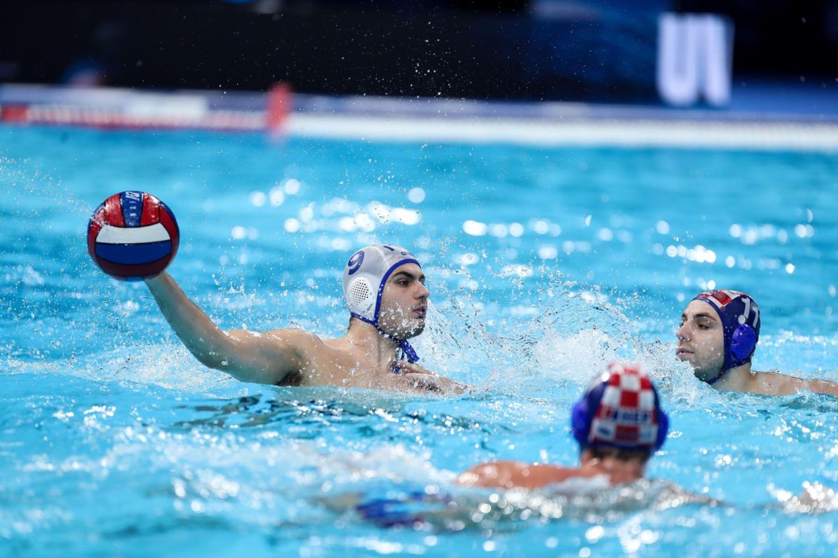 Mateo Joki Grata na utakmici protiv Hrvatske